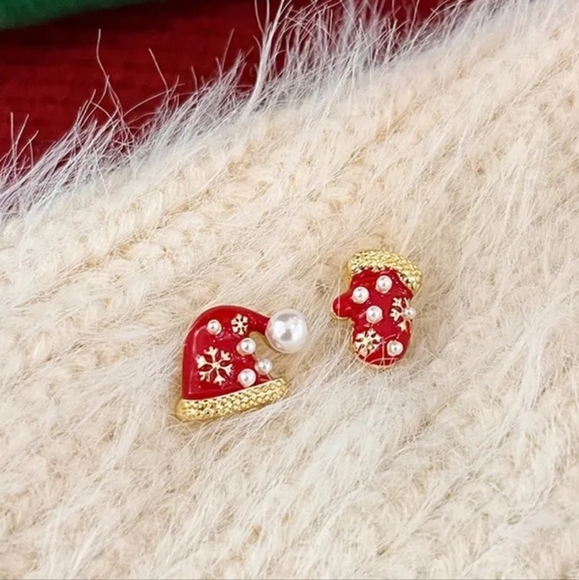 Jewelry - Tis the Season 🎄🎅🎁